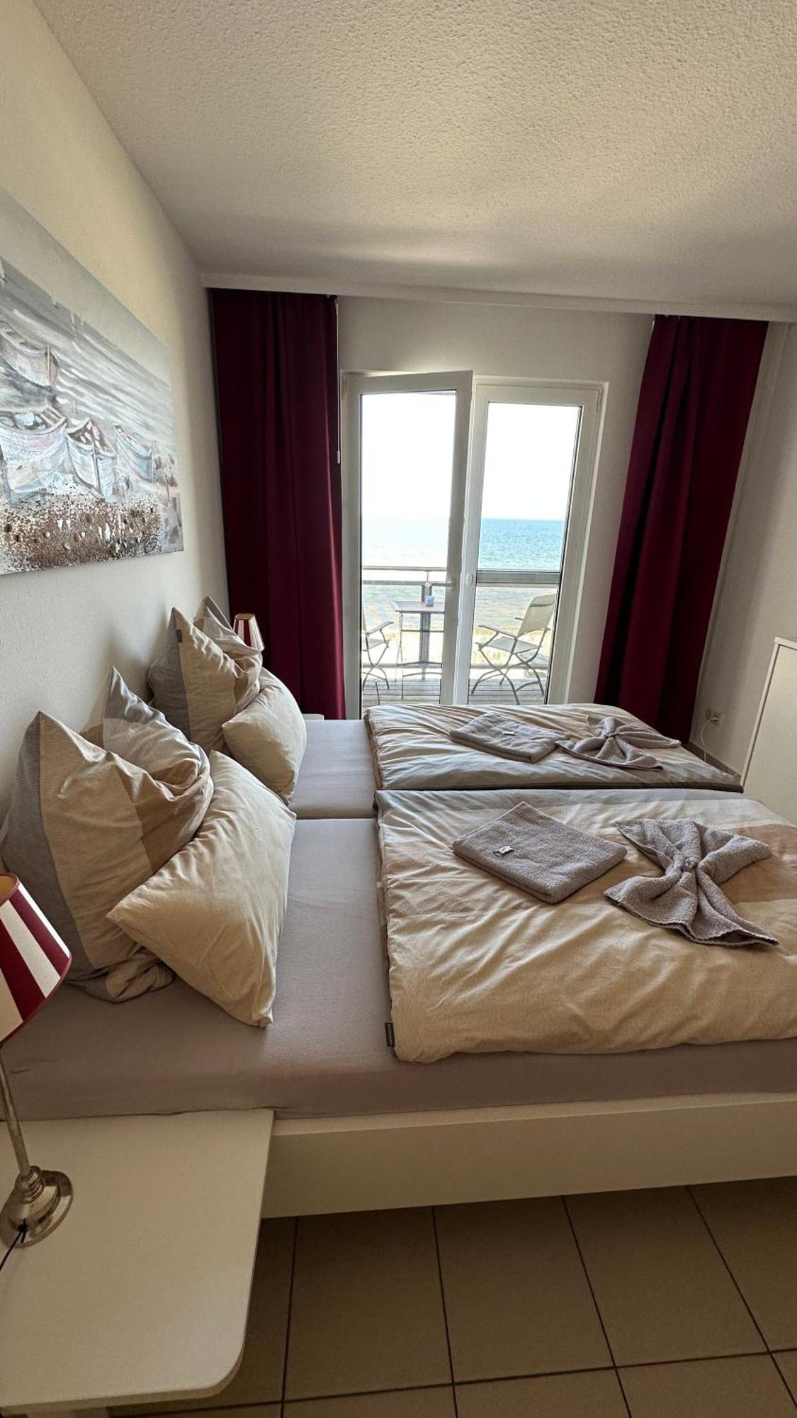 Apartment Oceanview لوبمين المظهر الخارجي الصورة